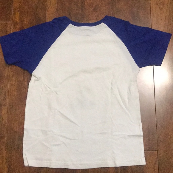 Uniqlo x Disney Shirt - Picture 4 of 4